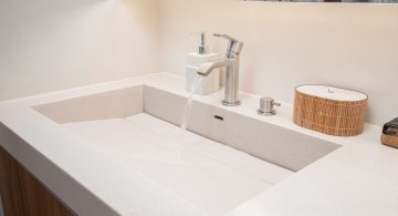 Metropolis - sinks in HIMACS colours